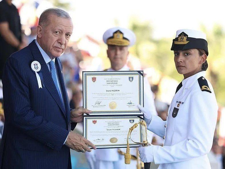 Teğmen Şeyma Yıldırım Kocaeli’nin gururu oldu!