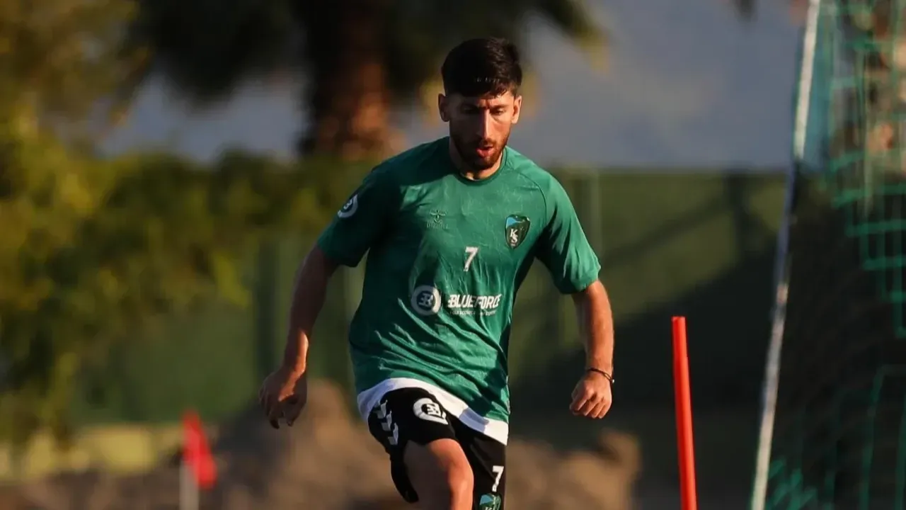 Kocaelispor kanat transferinden vazgeçti, Beridze takımda kaldı