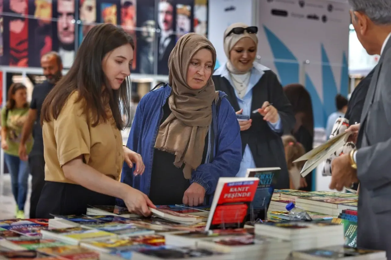 Bugün fuar zamanı, alın sevdiklerinizi gelin